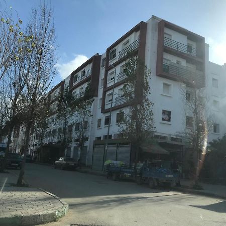 Appartement Familial Pres D Aeroport Tanger Екстериор снимка